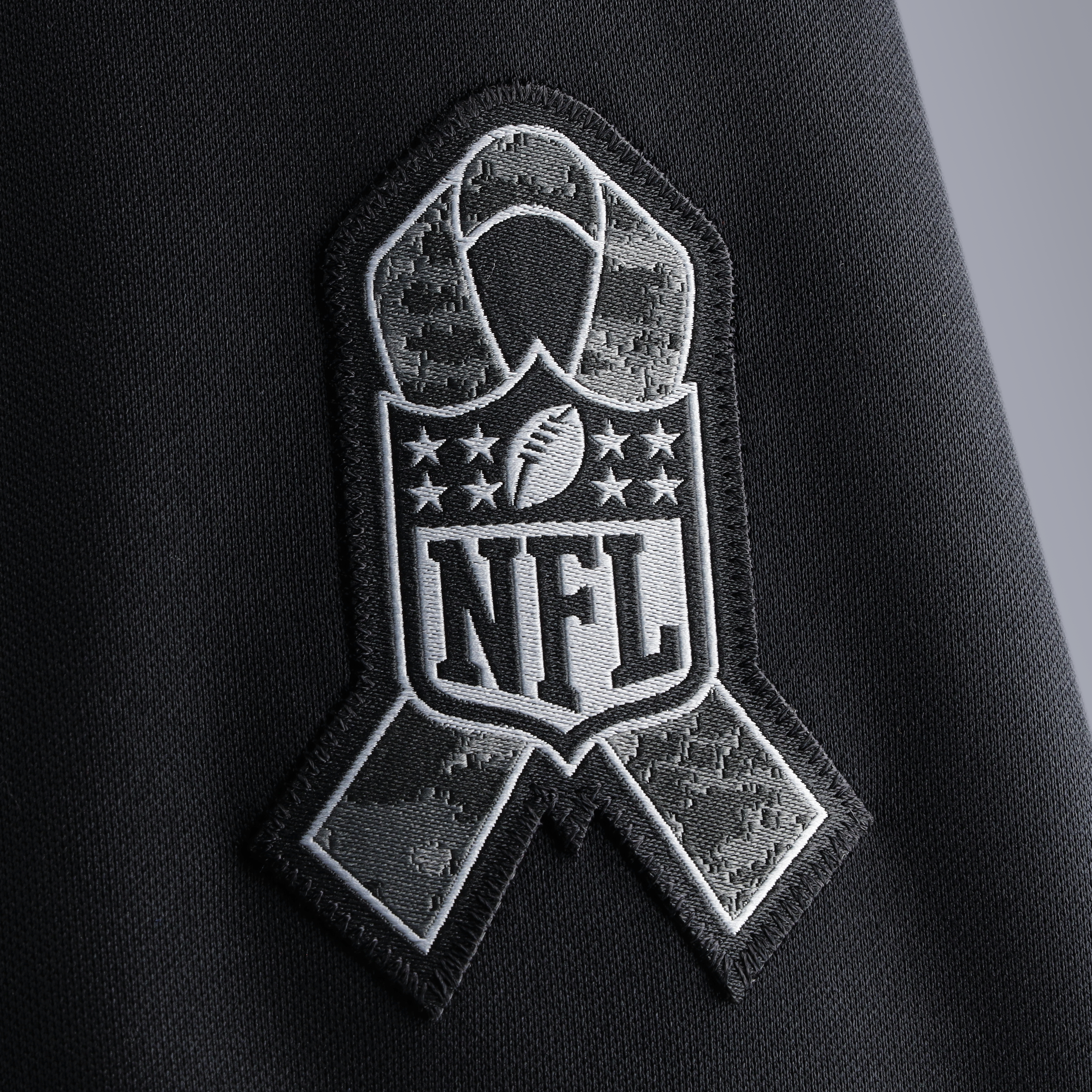 Jordan Love Green Bay Packers Nike 2026 Salute to Service Stitched Limited Jersey